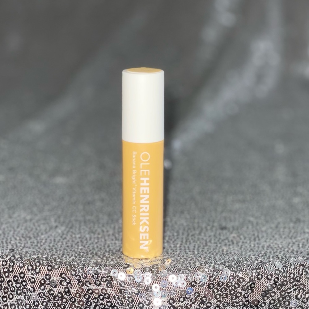OLEHENRICKSEN
Banana Bright Vitamin CC Stick